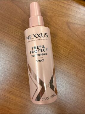 NWT Nexxus Prep & Protect Heat Defense Spray -